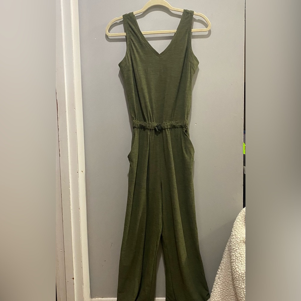 Olive green wide leg tummy snatching jumper